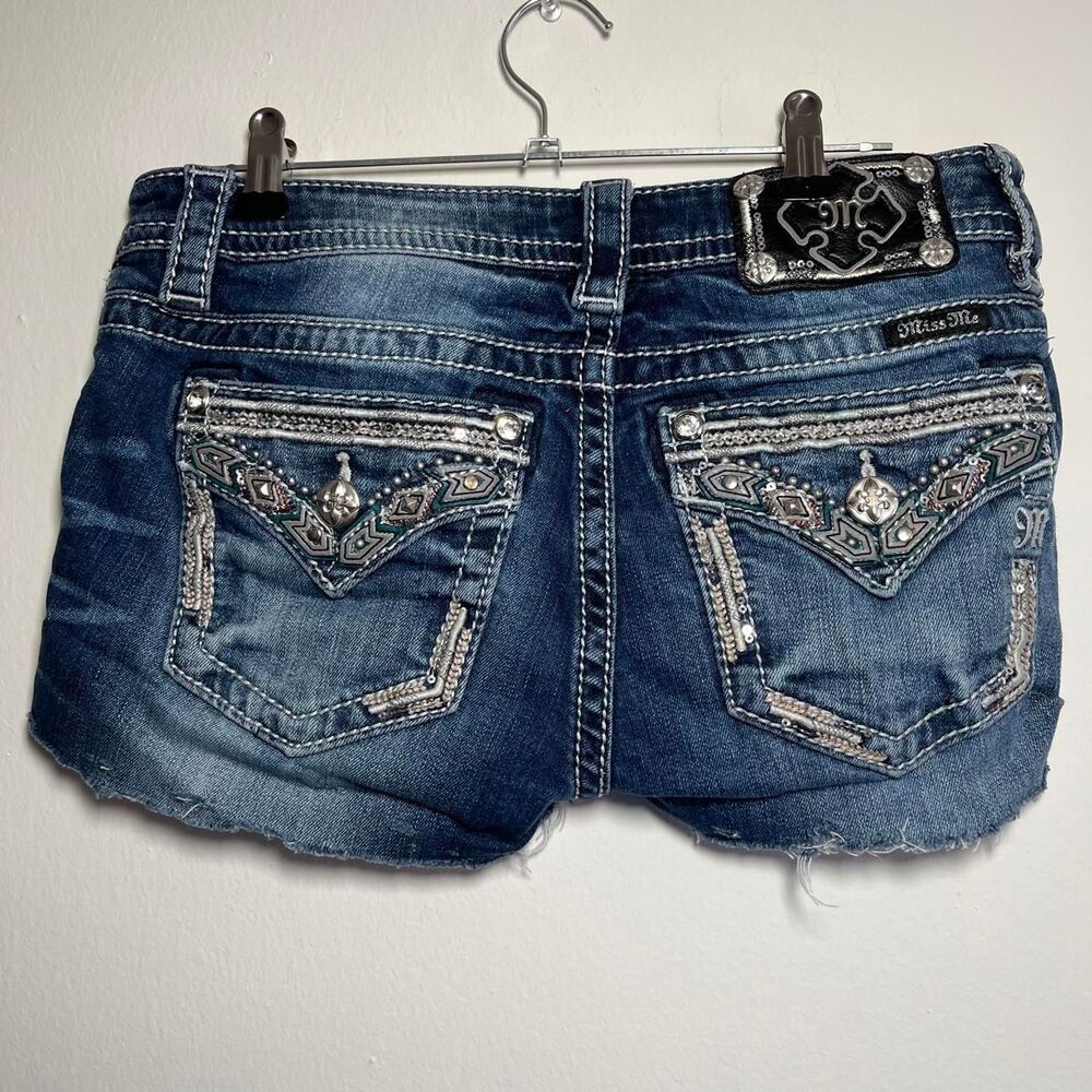 Miss Me Denim Cut Off Shorts Size 27 Embellished